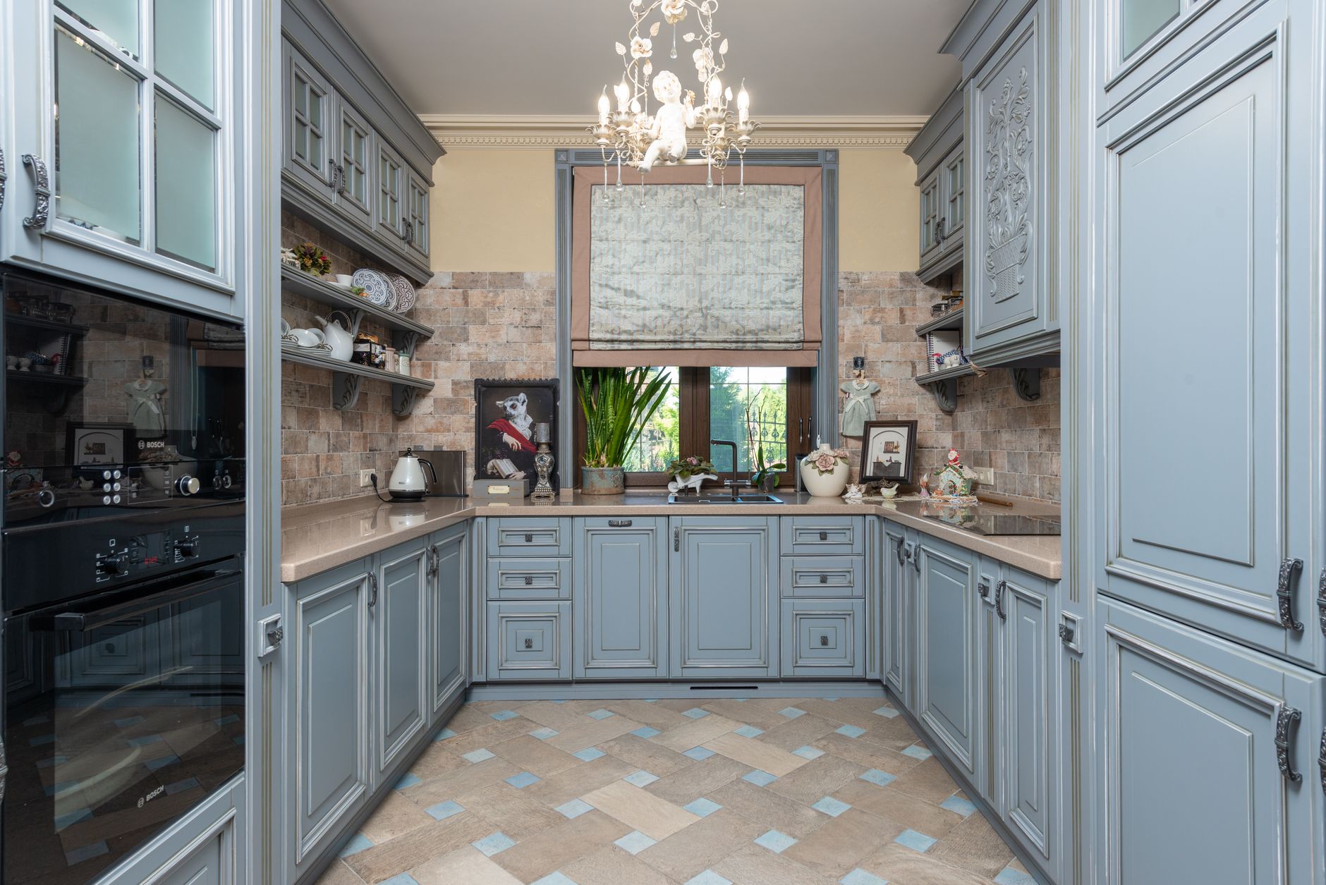 Bespoke Kitchen & Joinery Design